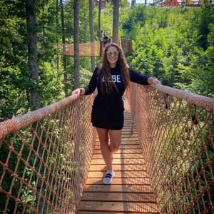 Meet your Posher, Katie michelle